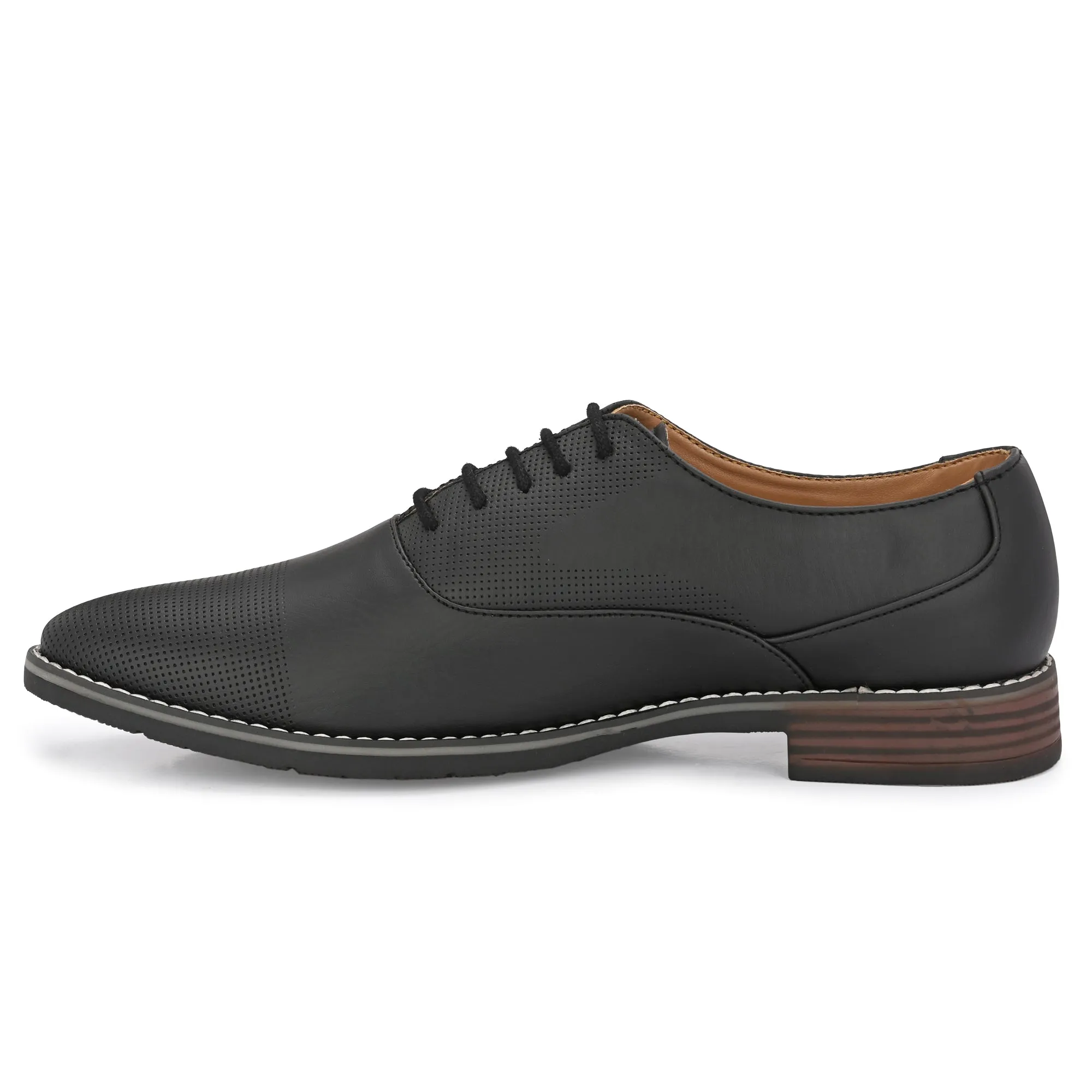 Attitudist Unisex Handcrafted Plain Oxford Matte Black Formal Derby Shoes With Textured Toe