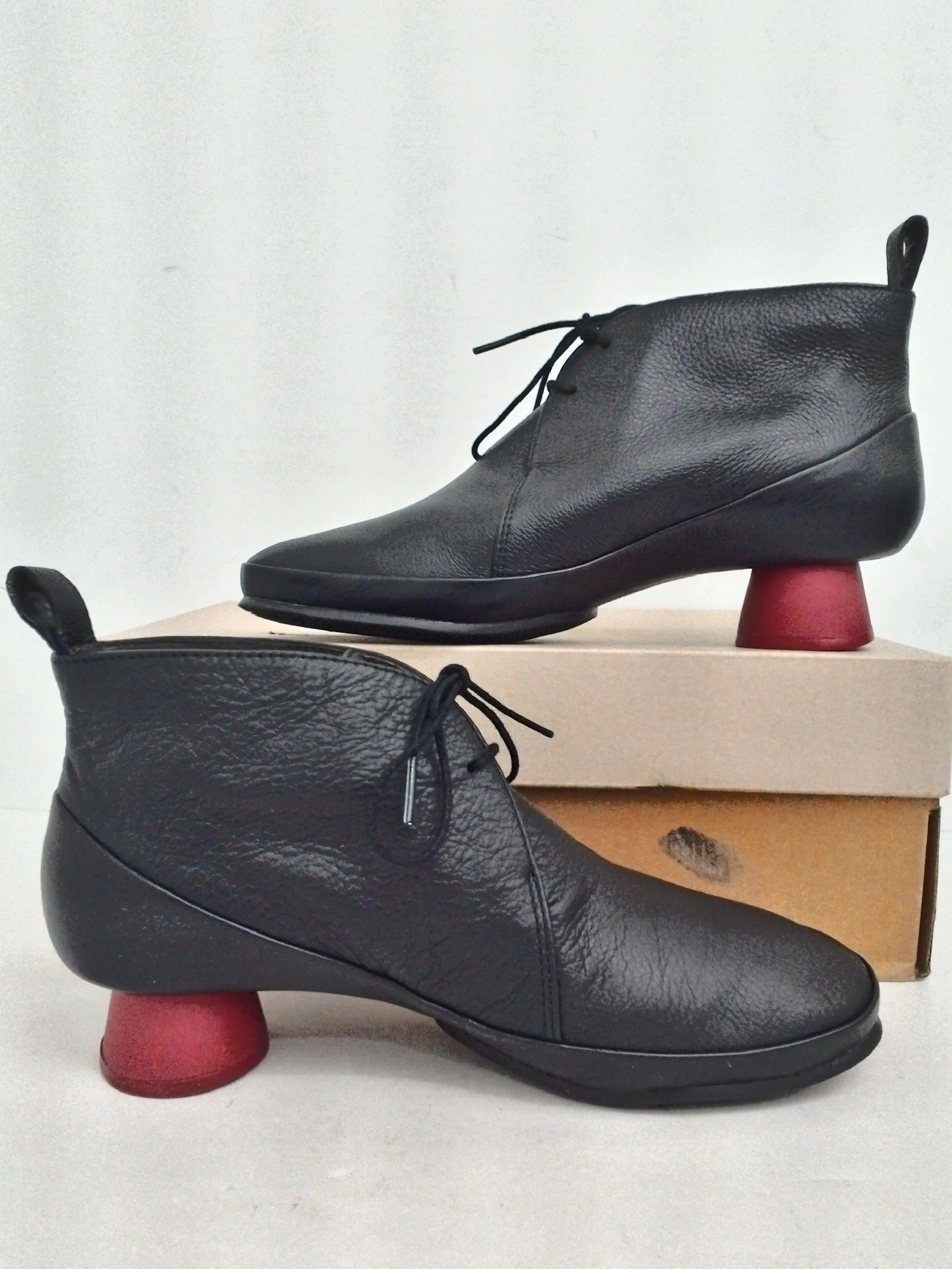 Camper Sellafix Black Mars Size 39