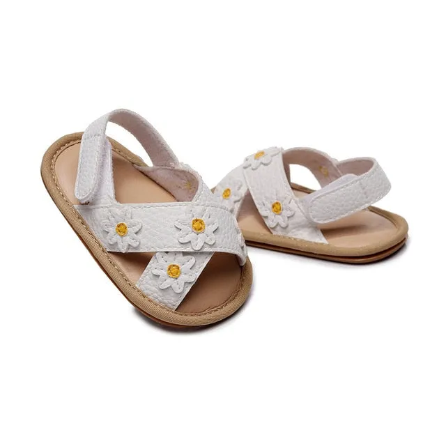 DAISIES Crossover Sandals