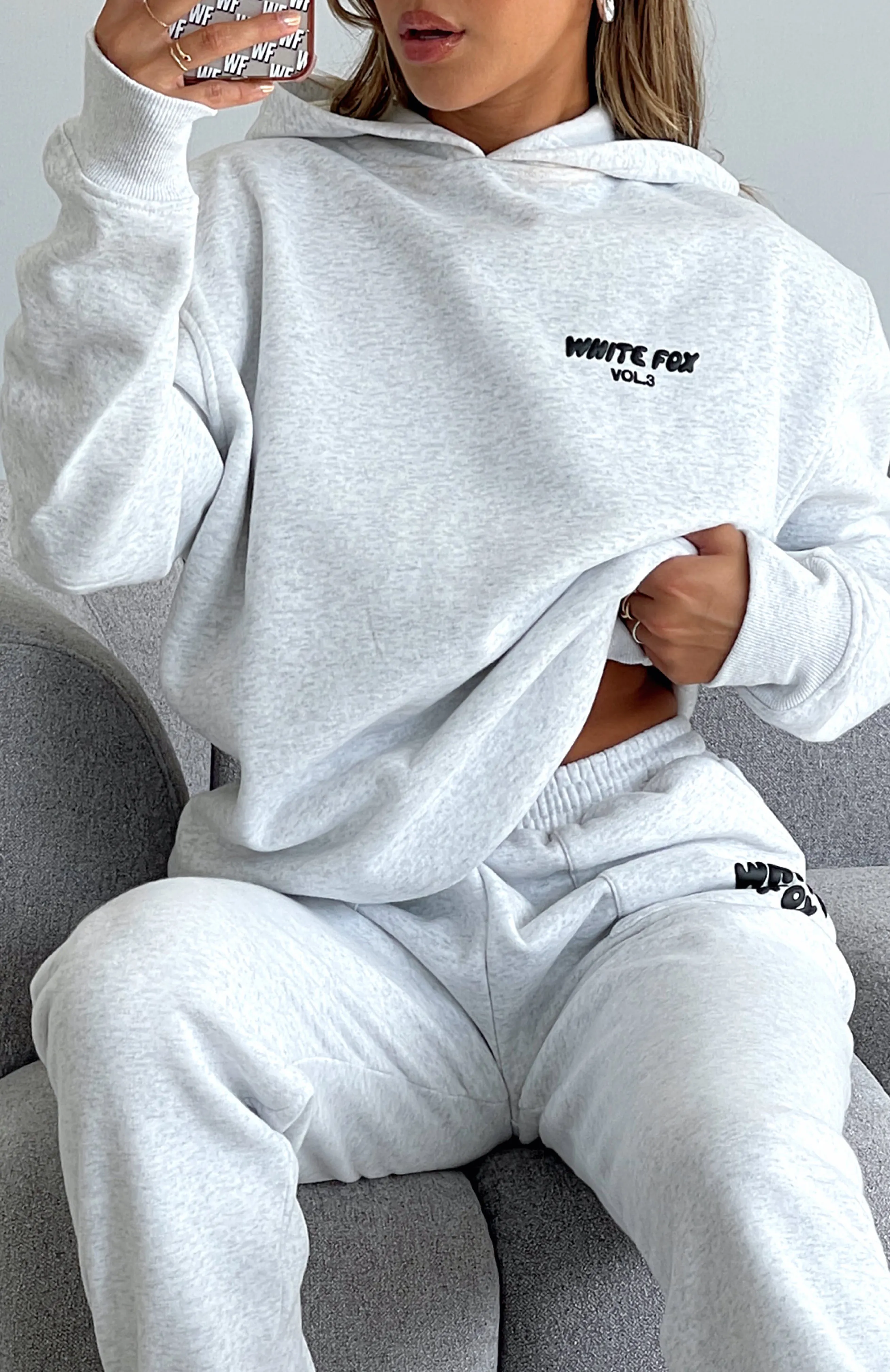 Sure! Here’s an optimized title for the product:

Mens Offstage Frosted Hoodie - Stylish and Comfortable Casual Sweater 

Feel free to modify any specific attributes youd like included!