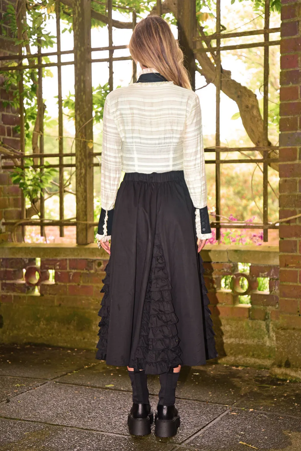 TRELISE COOPER I’M FRILL LIVING SKIRT BLACK